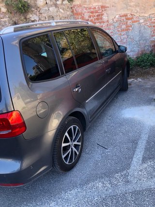Volkswagen Touran 2011