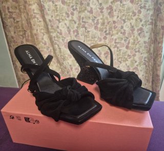 Sandalias Alma en Pena Negras Talla X