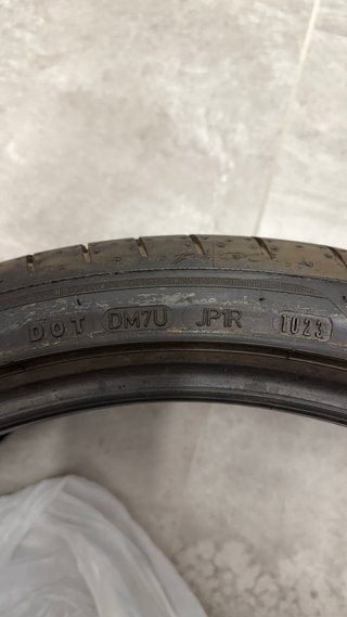 Neumáticos Porsche 911 Goodyear F1 NA0 casi nuevos