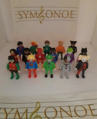Figuras Playmobil Marvel DC Kinder Sorpresa