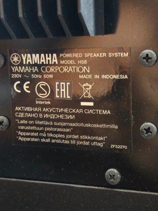 Monitor de estudio Yamaha HS8