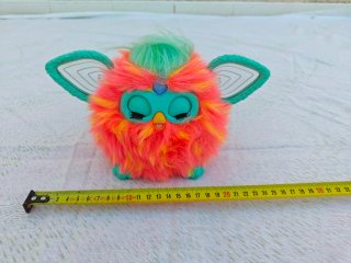 Furby interactivo en francés