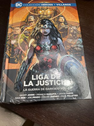 Pack 7 comics Heroes y villanos