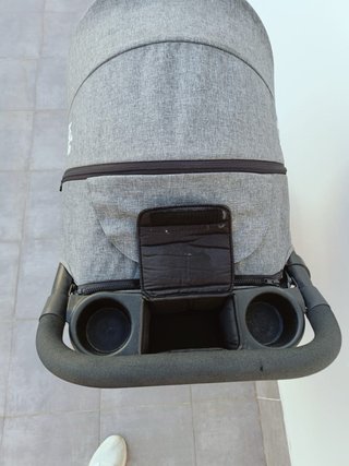 Silla de paseo Joie gris