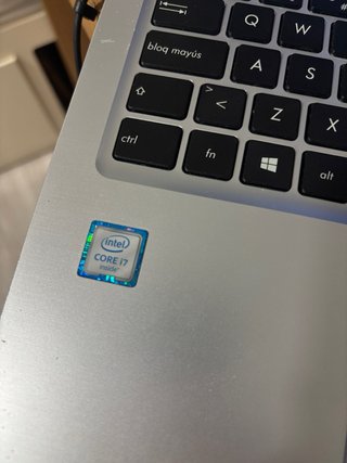 Portátil ASUS i7 1000GB Azul Poco Uso