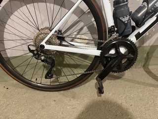 Bicicleta de Carretera BMC Blanca