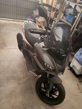 Aprilia SR GT 125