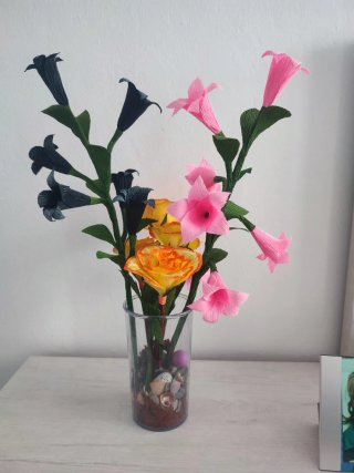 Se hacen Flores de papel Crepé de todos los colore