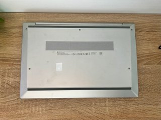 HP EliteBook 830 G8 i7 • 32GB • 1TB SSD • Táctil