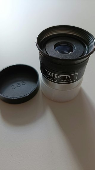 Oculares Super de 10mm y 25mm y lente de Barlow 2x