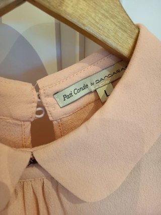 Blusa rosa cuello Peter Pan