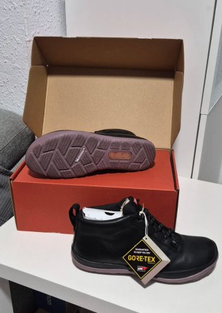 Botines Camper Peu Pista Gore-Tex T. 39