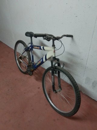 Bicicleta de Montaña J-Bike Hurricane X