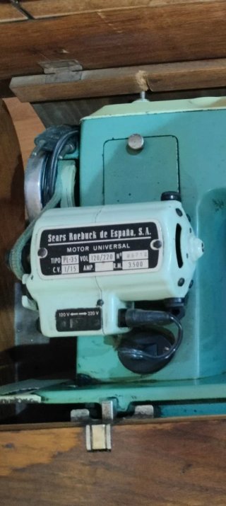 Máquina de Coser Vintage Sears Roebuck de España