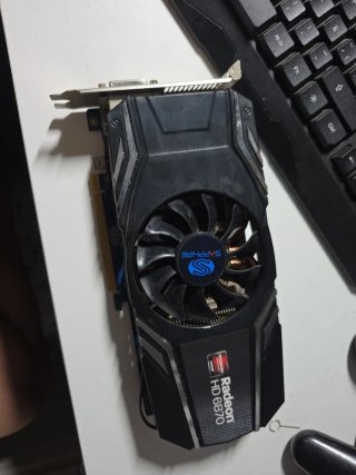 Tarjeta Radeon HD 6870 !No funciona!