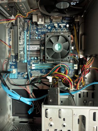 PC SOBREMESA AMD FX-8GB RAM+ NVIDIAGT 710
