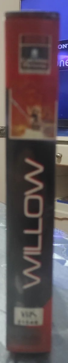 Película Willow en VHS