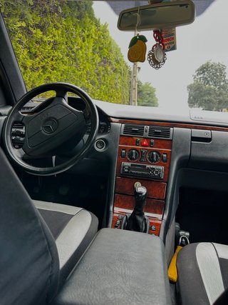 Mercedes-Benz Clase E 2000