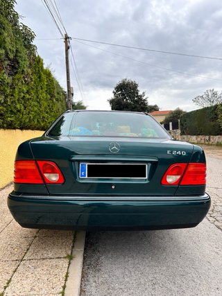 Mercedes-Benz Clase E 2000