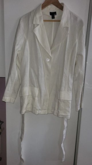 Chaqueta Blanca Estilo Deportivo