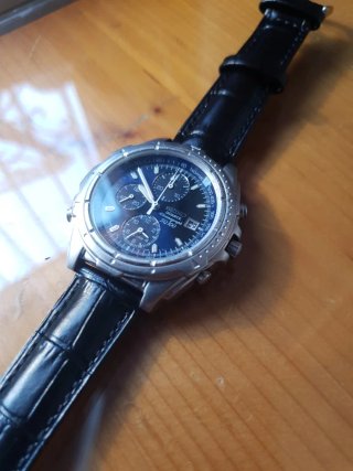 Reloj Seiko SQ100 7T32-7040 Cronógrafo