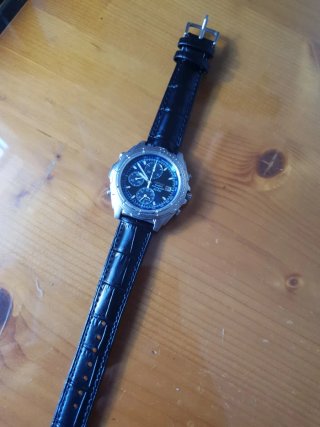Reloj Seiko SQ100 7T32-7040 Cronógrafo
