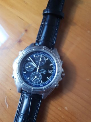 Reloj Seiko SQ100 7T32-7040 Cronógrafo