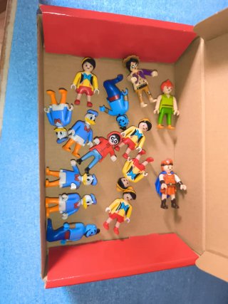 Playmobil Disney Figuras Kinder sorpresa