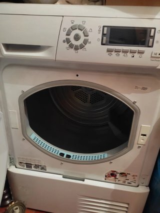 Secadora Hotpoint Ariston de condensación – pantal