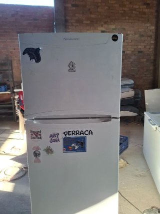 Nevera blanca 170x60