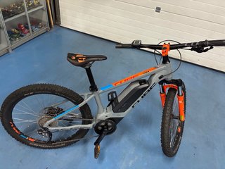 Bicicleta eléctrica Cube HPA infantil niño niña