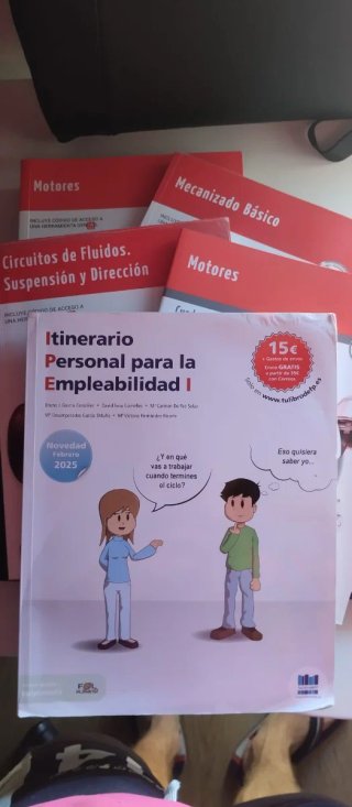 Libros de texto de primero  electromecánica