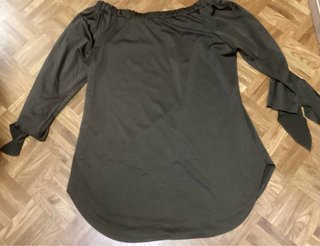 Blusa Verde oliva con Botones