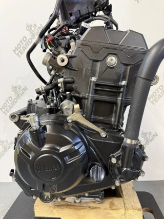 Motor Yamaha yzf- r3  2024