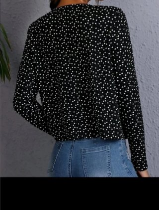 SIN ESTRENAR, CHAQUETA