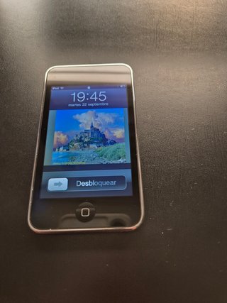 iPod touch 32GB A1318 Plata