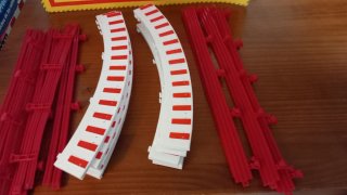 Scalextric: 10 arcenes Standard + 10 barandillas