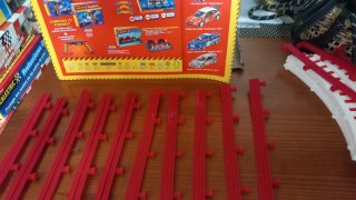 Scalextric: 10 arcenes Standard + 10 barandillas