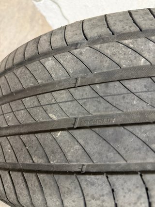 Neumático Michelin Primacy 235/50R19 V103