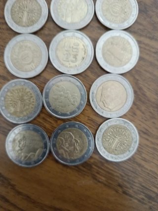 12 Monedas 2 Euros Diferentes