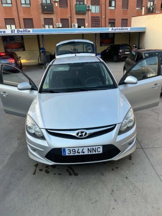 Hyundai i30 2011