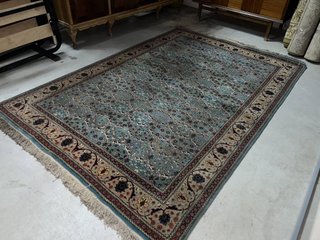 ALFOMBRA COLOR AZUL