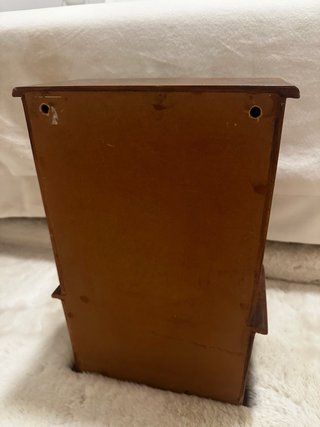 Elegante Joyero de madera con cajones y puertas