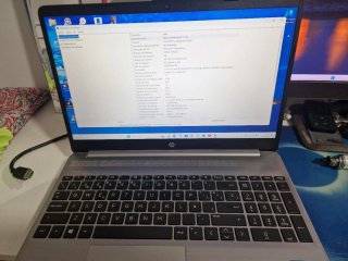 Portátil HP 250 G8 i5 11 Gen 8GB RAM 238GB SSD