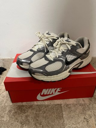 Zapatillas Nike V5 RNR Talla 43