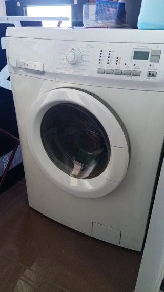 Lavadora-Secadora Electrolux