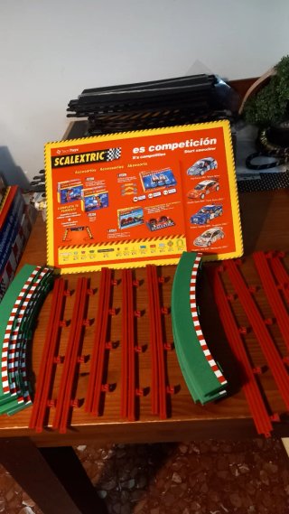 Scalextric:pack.10arcenes Standard+10barandill1.32