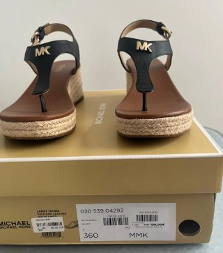 Sandalias Michael Kors Talla 36 y caja original