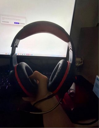 SETUP - Ordenador Acer Nitro + Cascos + Teclado