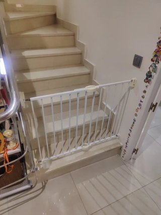 Puerta de seguridad Munchkin.